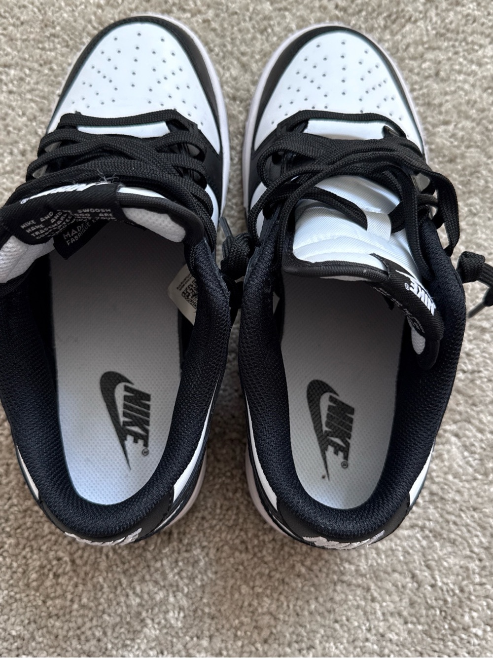 Nike Dunks Panda Black and White Low-Top Sneakers Women’s Size US6 - Picture 2 of 7